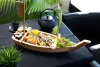 Łódka drewniana dekoracyjna sushi 60 cm