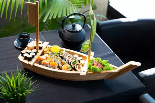 Łódka drewniana dekoracyjna sushi 90 cm