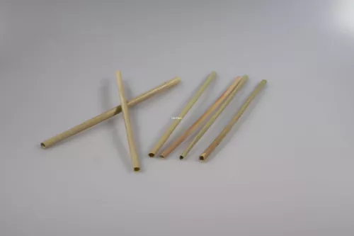 Słomka naturalna z trawy lepironia śr. 4,5-6,5 mm, dł. 20 cm