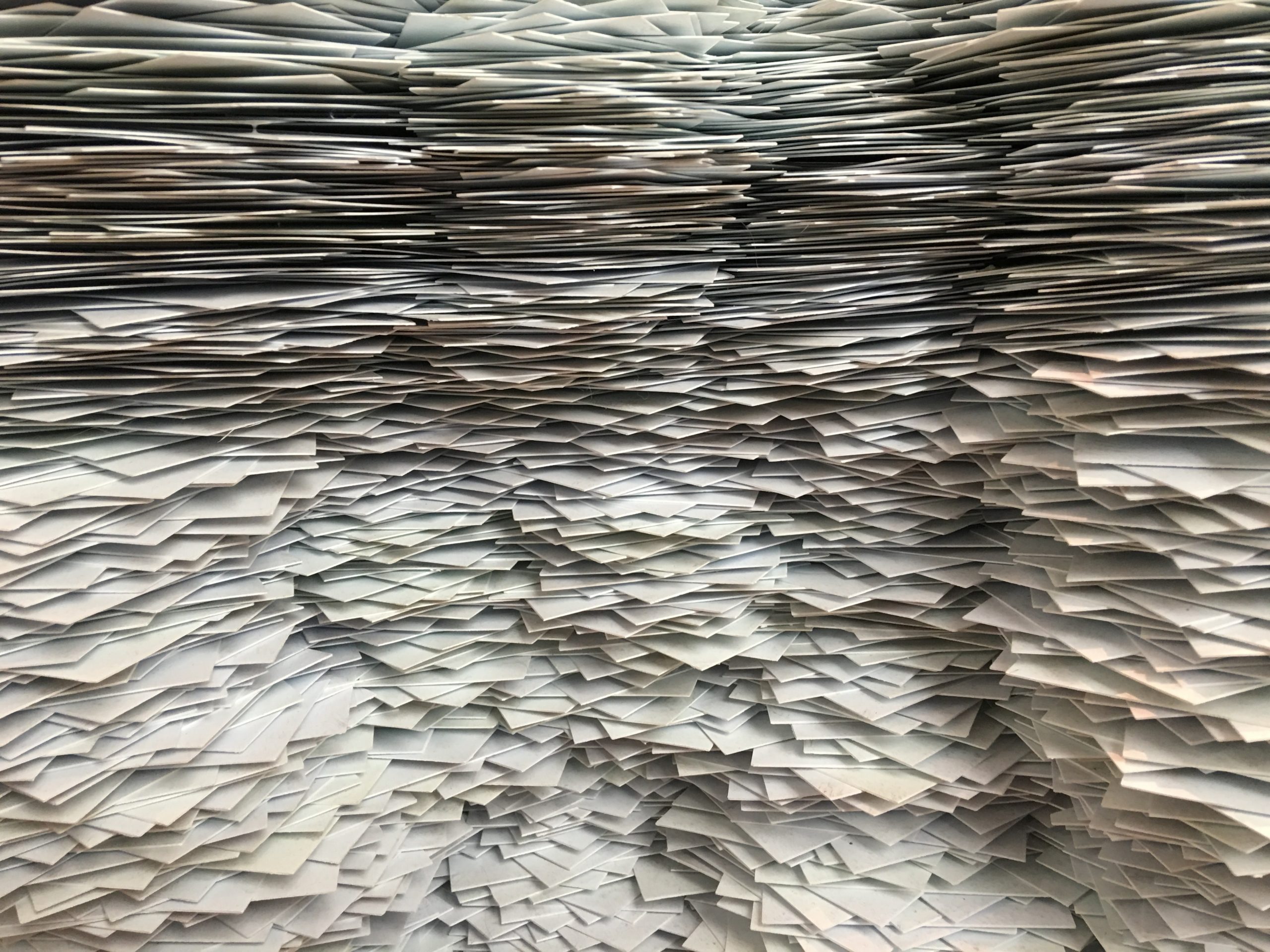 Recykling papieru – co powstaje z papierowych opakowań?